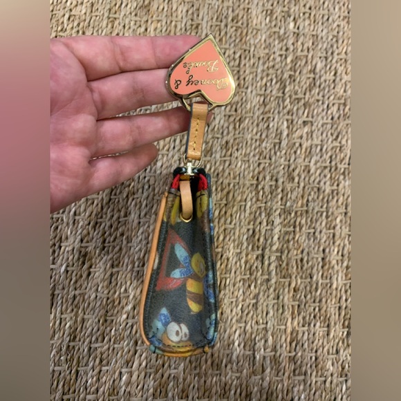 Y2K VINTAGE DOONEY & BOURKE BUMBLE BEE MINI SMALL WALLET - Picture 5 of 13